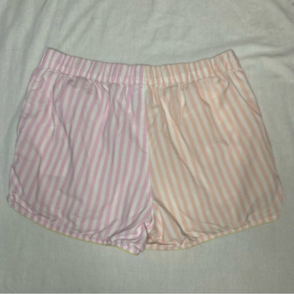 Land’s End Pastel Pink and Peach Striped Pajama Shorts Size Medium - Picture 2 of 3